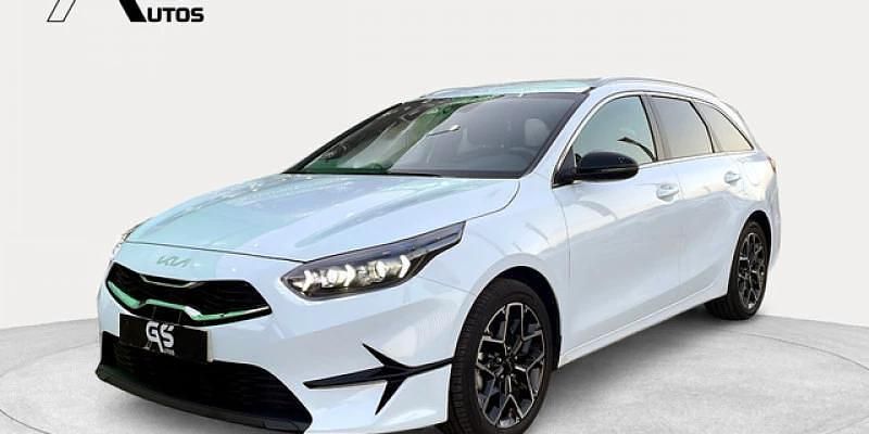 Usado Kia Ceed Edition 7 101 CV (74 kW) 2025 Blanco Utilitario