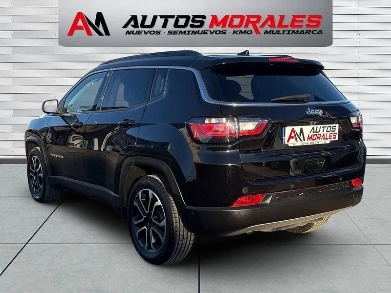 Usado Jeep Compass Limited 131 CV (96 kW) 2023 Negro SUV