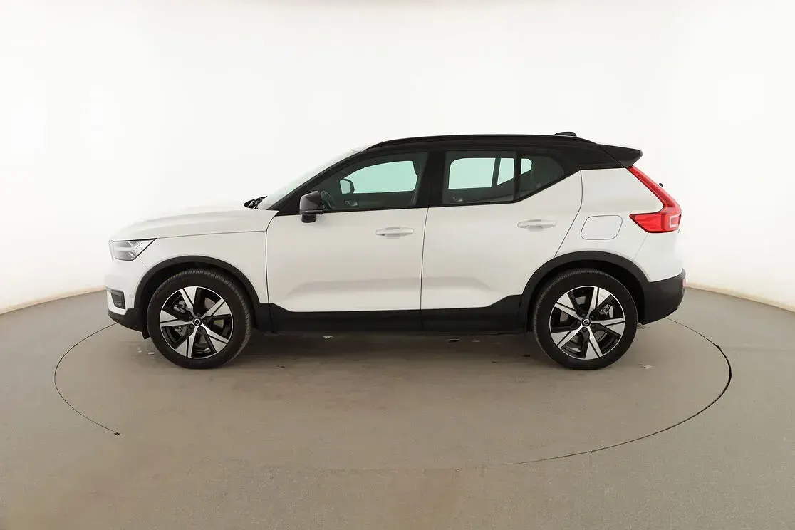 Usado Volvo XC40 Pro 300 kW (408 CV) 2021 Blanco SUV