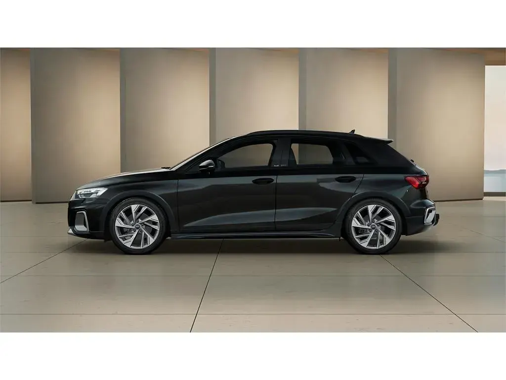 Nuevo Audi A3 150 CV (110 kW) 2026 Negro mito Berlina