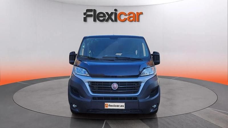 Usado Fiat Ducato 150 CV (110 kW) 2018 Azul Van