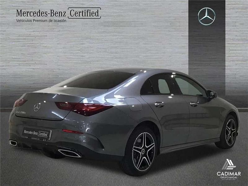 Usado Mercedes CLA250e 218 CV (160 kW) 2024 Berlina