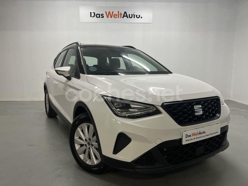 Blanco Usado 2024 Seat Arona Style SUV | 19.990 € (Un poco caro) - Imagen 1/4