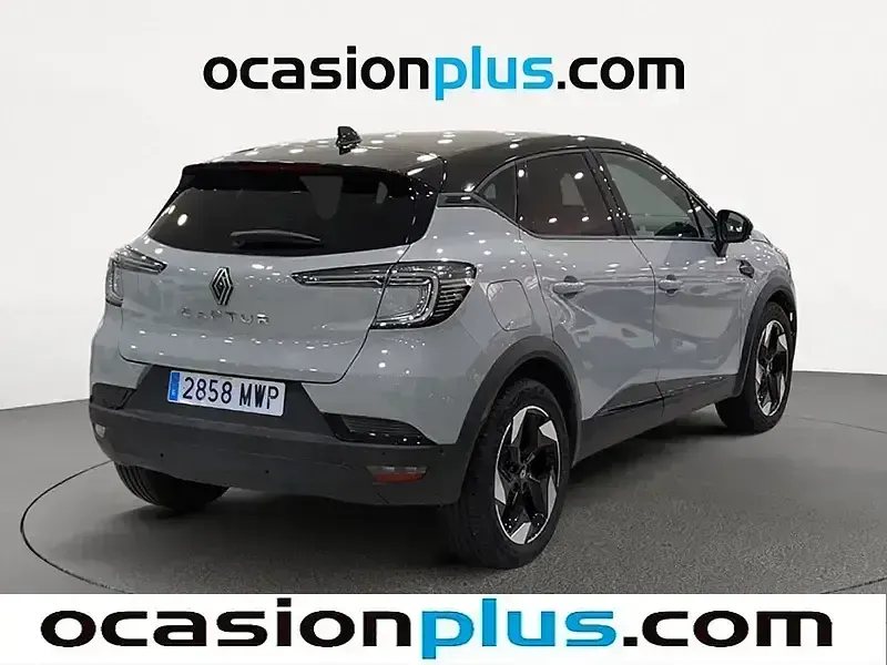 Usado Renault Captur Techno 160 CV (117 kW) 2024 Gris / plata SUV