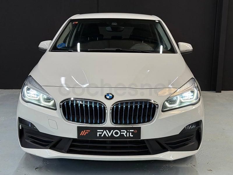 Usado BMW 225 Active Tourer iPerformance 224 CV (164 kW) 2018 Blanco Monovolumen