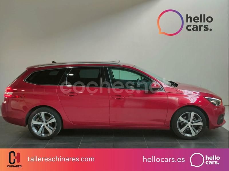 Granate Usado 2019 Peugeot 308 Allure Familiar | 13.500 € (Un poco caro) - Imagen 1/4