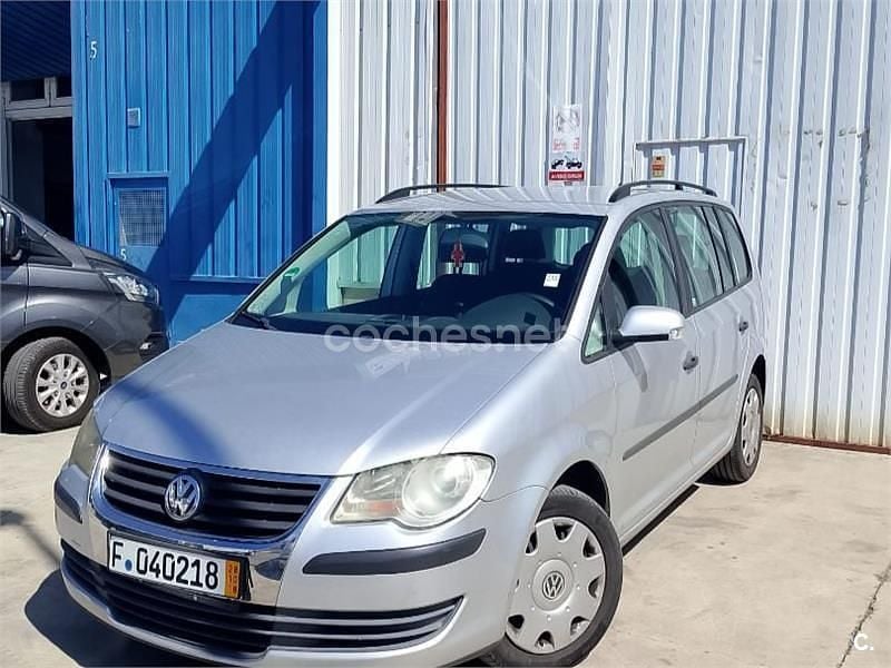 Usado VW Touran Edition 105 CV (77 kW) 2007 Gris / plata Monovolumen
