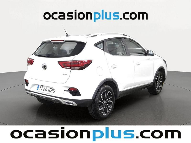 Usado MG ZS Luxury 111 CV (81 kW) 2023 Blanco SUV