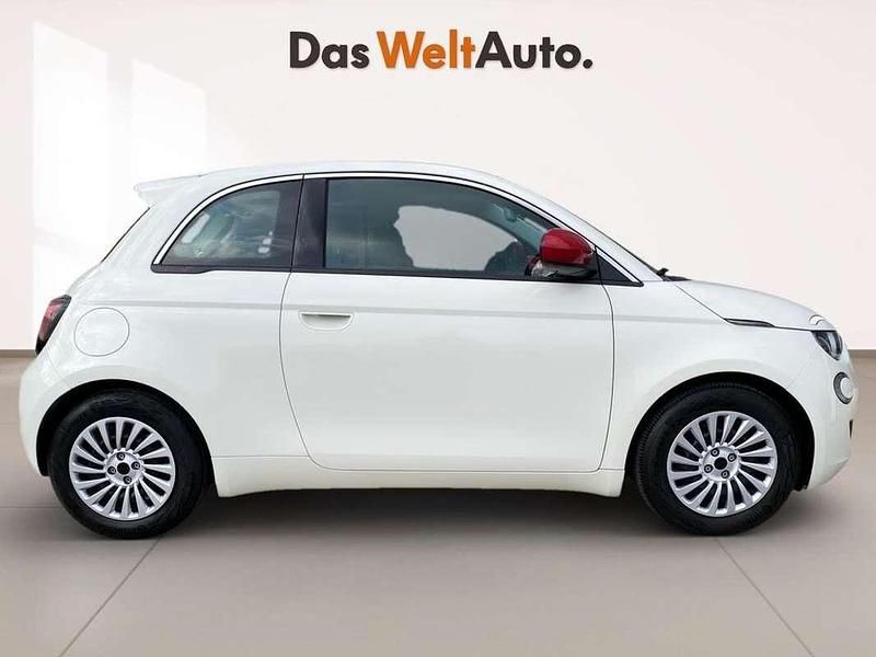 Usado Fiat 500e Red 86 kW (118 CV) 2023 Blanco Berlina