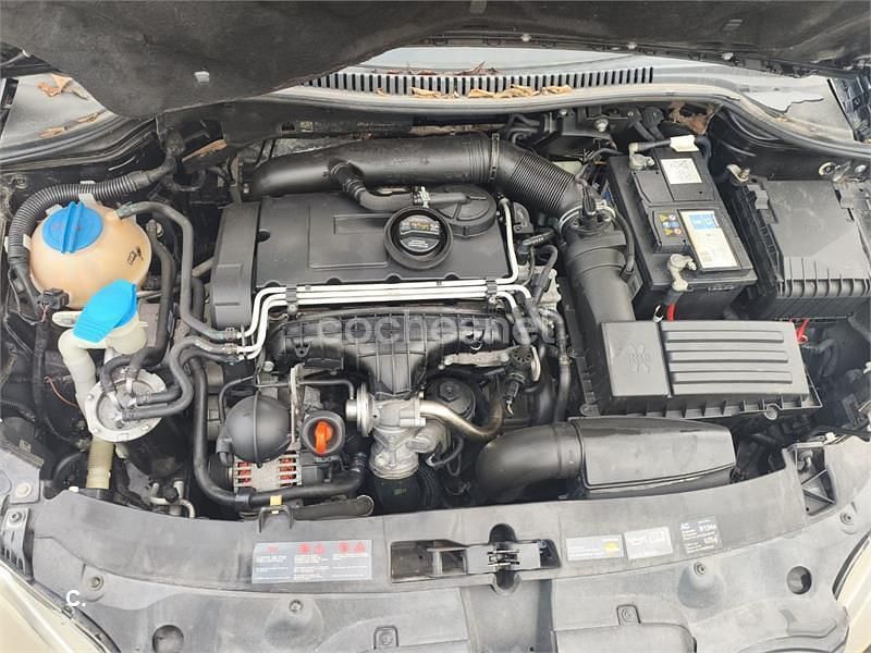 Usado Seat Leon Sport 140 CV (102 kW) 2008 Negro Utilitario