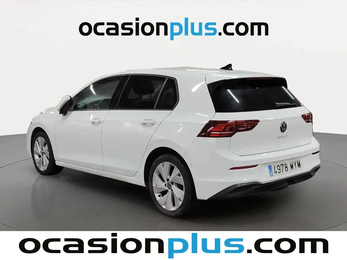 Usado VW Golf VIII 116 HP (85 kW) 2025 Branco Citadino