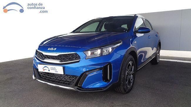 Usado Kia XCeed 100 CV (73 kW) 2025 Azul SUV
