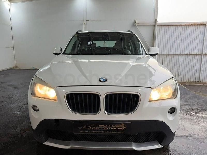 Usado BMW X1 Comfort Edition 143 HP (105 kW) 2010 Branco SUV