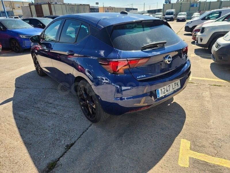 Usado Opel Astra GS Line 110 HP (80 kW) 2021 Azul Sedan