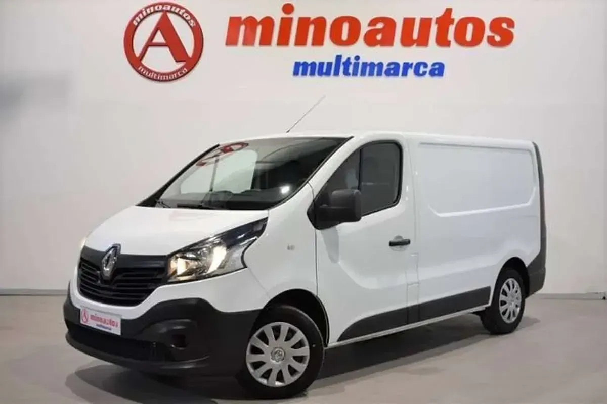 Usado Renault Trafic 125 CV (91 kW) 2019 Blanco Monovolumen