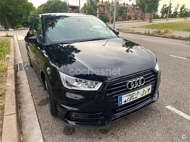 Usado Audi A1 Black Edition 116 CV (85 kW) 2017 Negro Utilitario