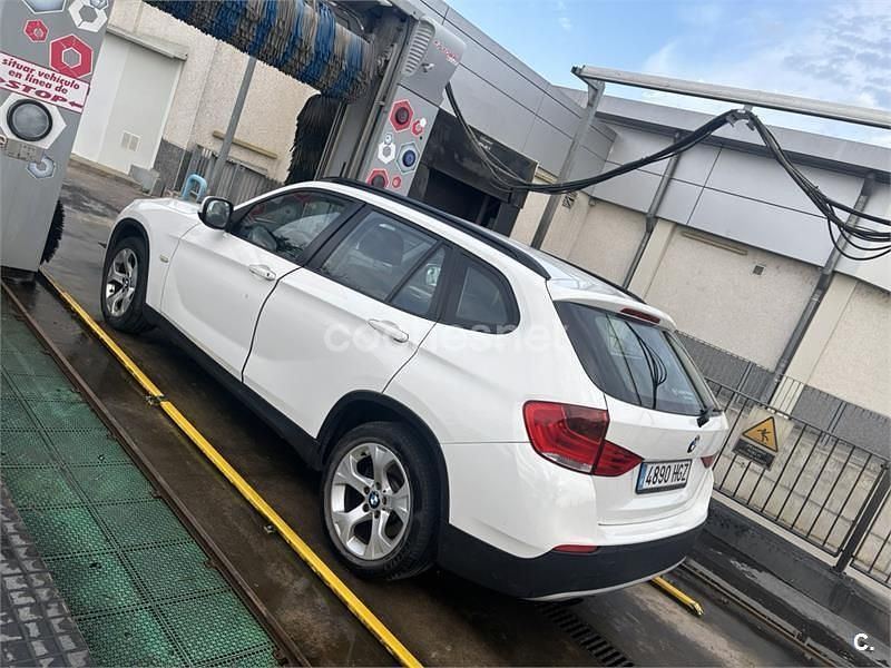 Usado BMW X1 143 CV (105 kW) 2011 Blanco SUV