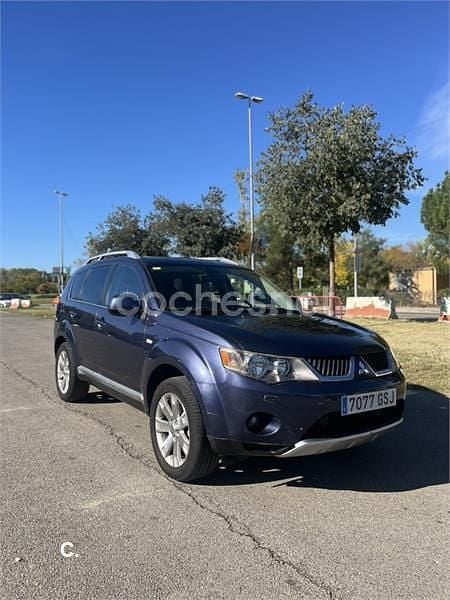 Gris / plata Usado 2009 Mitsubishi Outlander SUV | 6450 € (Buen precio) - Imagen 1/4