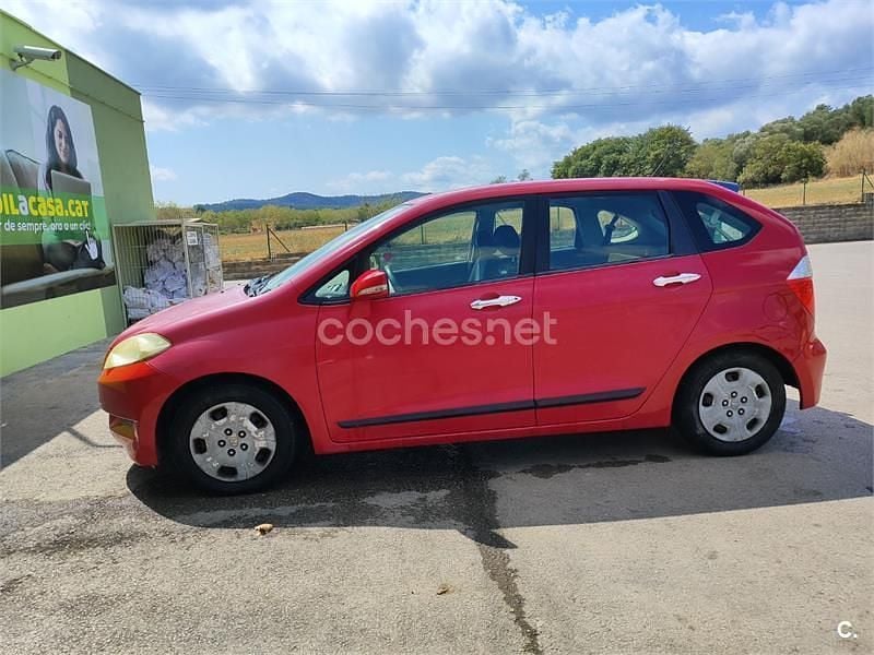 Rojo Usado 2005 Honda FR-V Monovolumen | 2900 € (Buen precio) - Imagen 1/4