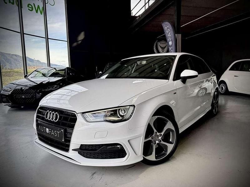 Blanco Usado 2015 Audi A3 Cabriolet Ambiente Descapotable | 14.890 € (Precio justo) - Imagen 1/4