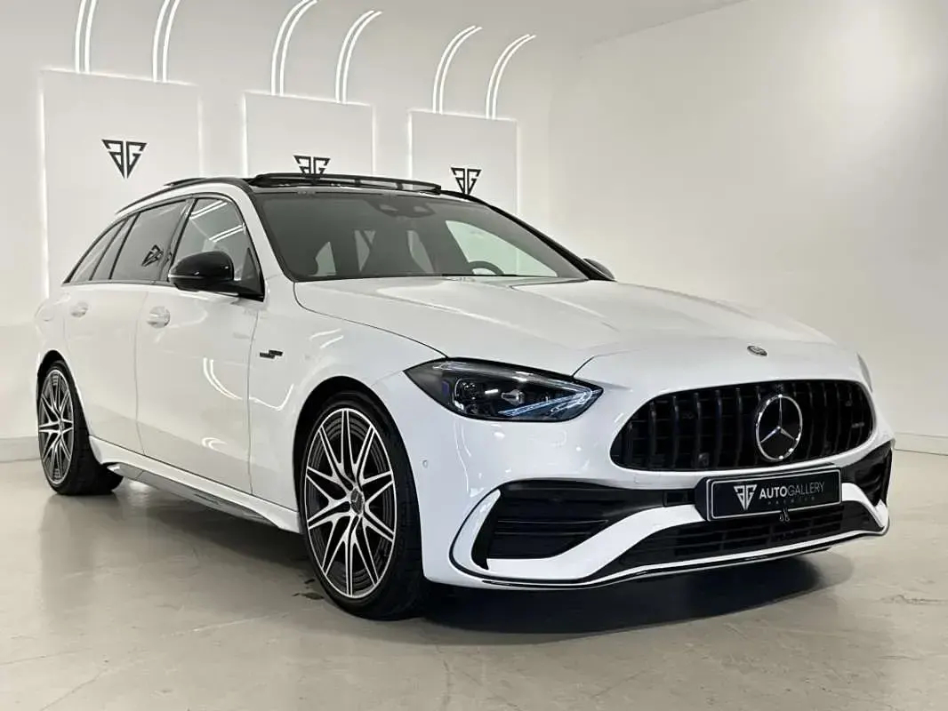 Usado Mercedes C43 AMG AMG 408 CV (300 kW) 2024 Blanco Familiar