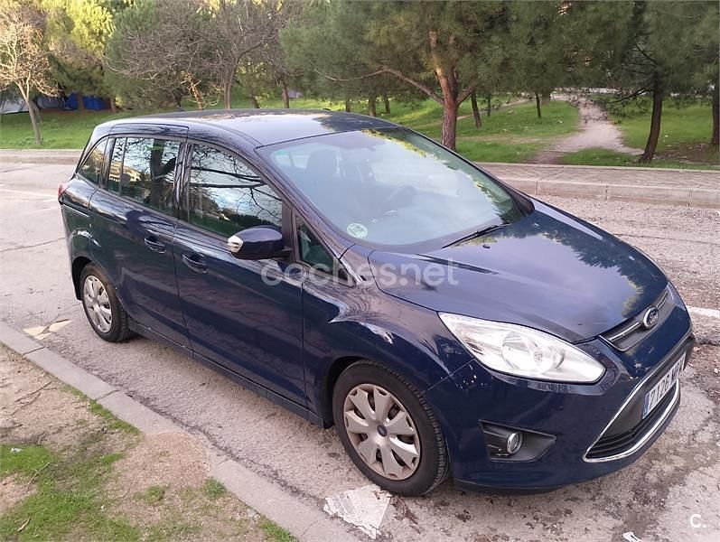 Usado Ford Grand C-Max Trend 115 CV (84 kW) 2012 Azul Monovolumen