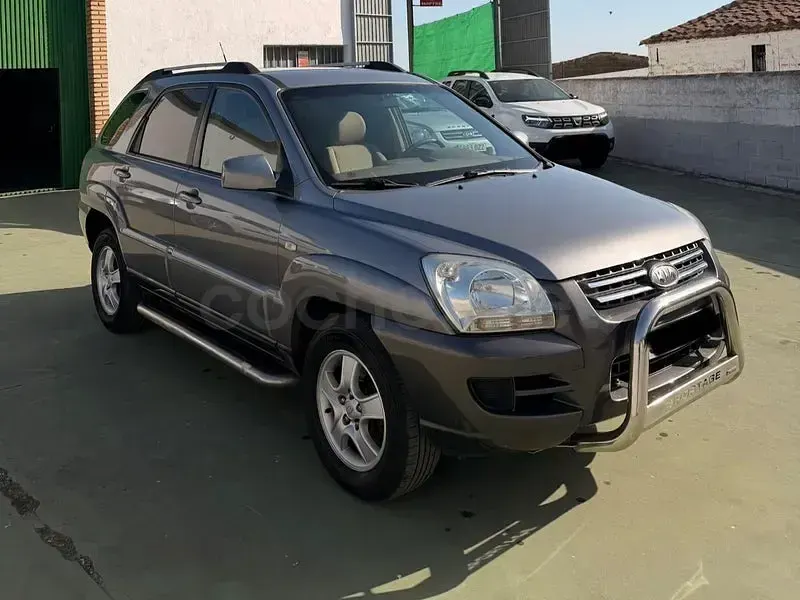 Usado Kia Sportage EX 112 CV (82 kW) 2005 Gris / plata SUV