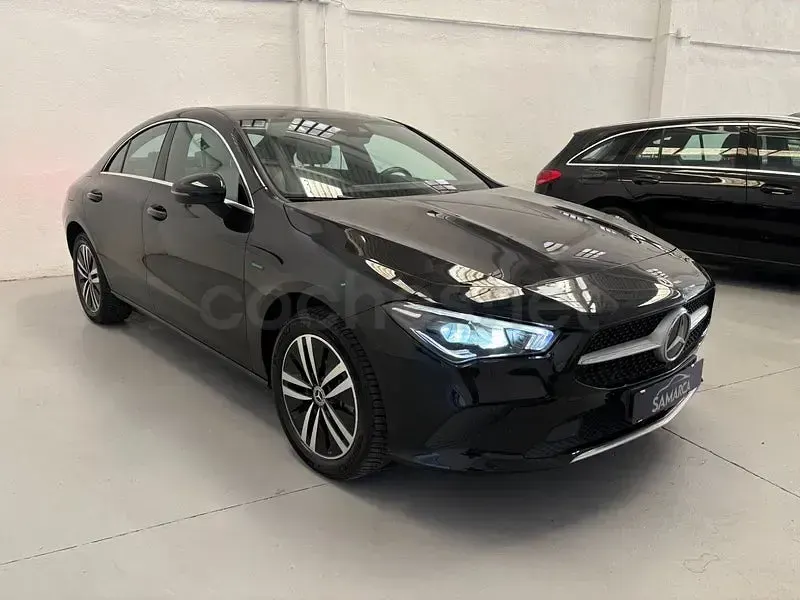 Usado Mercedes CLA250e 218 CV (160 kW) 2021 Negro Coupe