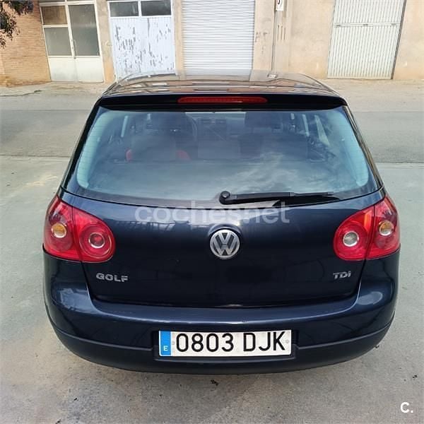 Usado VW Golf IV Sportline 105 CV (77 kW) 2005 Azul Berlina