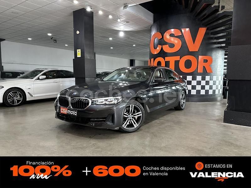 Negro Usado 2023 BMW 530e Berlina | 34.450 € (Buen precio) - Imagen 1/4