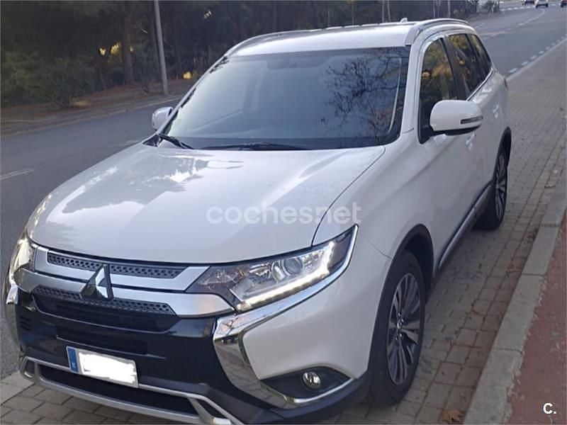 Blanco Usado 2021 Mitsubishi Outlander Motion SUV | 18.900 € (Buen precio) - Imagen 1/4