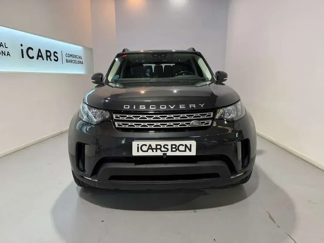 Usado Land Rover Discovery 5 S 180 CV (132 kW) 2017 Negro SUV
