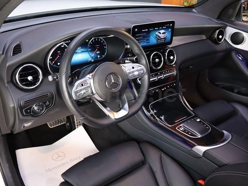 Usado Mercedes GLC300e 320 CV (235 kW) 2021 Blanco Coupe