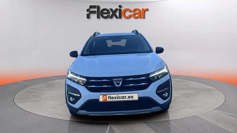Usado Dacia Sandero Essentiel 91 CV (66 kW) 2022 Blanco Utilitario