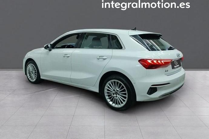 Usado Audi A3 Sportback e-tron Advanced Plus 110 CV (80 kW) 2023 Utilitario