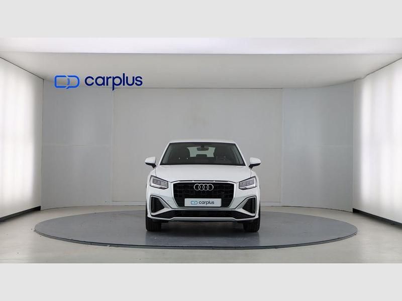 Usado Audi Q2 S-Line 150 CV (110 kW) 2022 Blanco ibis SUV
