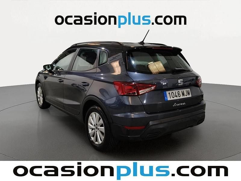 Usado Seat Arona Style 110 HP (80 kW) 2023 Cinzento SUV