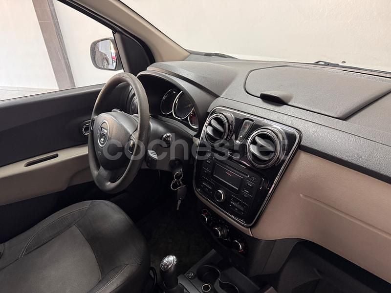 Usado Dacia Lodgy Ambiance 82 CV (60 kW) 2015 Blanco Monovolumen