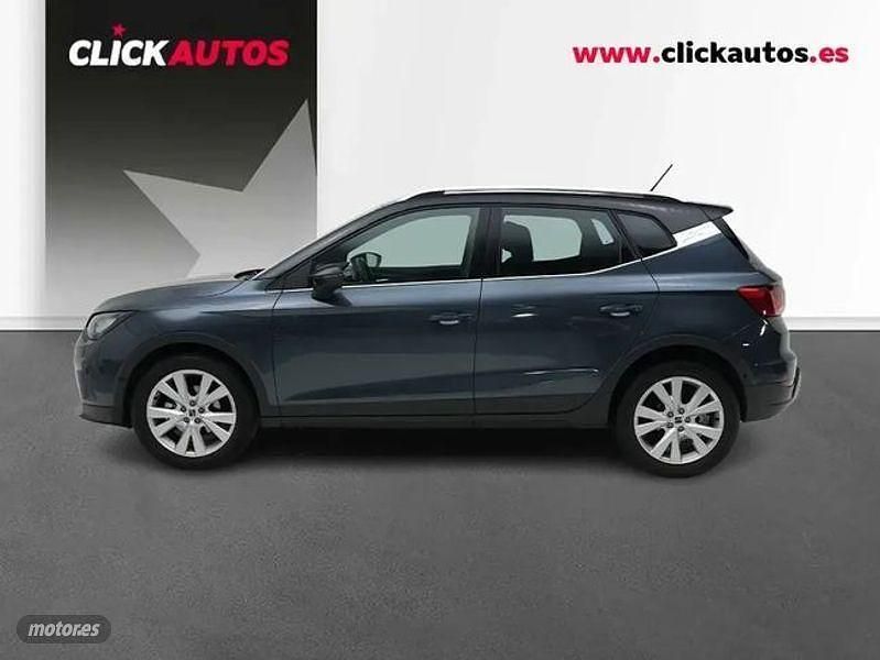 Usado Seat Arona Xperience 115 CV (84 kW) 2025 Gris / plata SUV