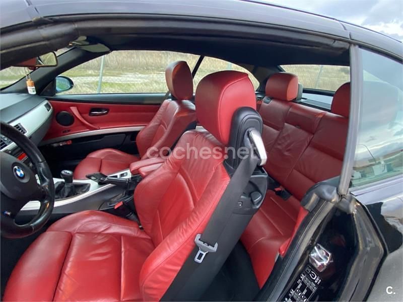 Usado BMW 320 Cabriolet 170 CV (125 kW) 2008 Negro Descapotable