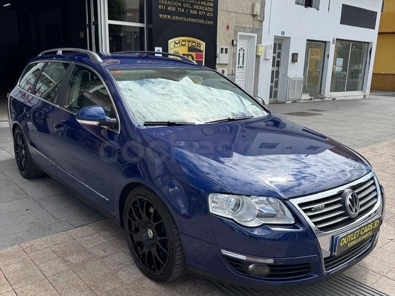Usado VW Passat Highline 250 CV (183 kW) 2006 Azul Berlina
