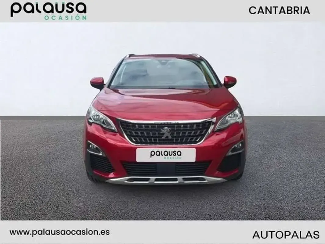Usado Peugeot 3008 Allure 120 CV (88 kW) 2017 Rojo SUV