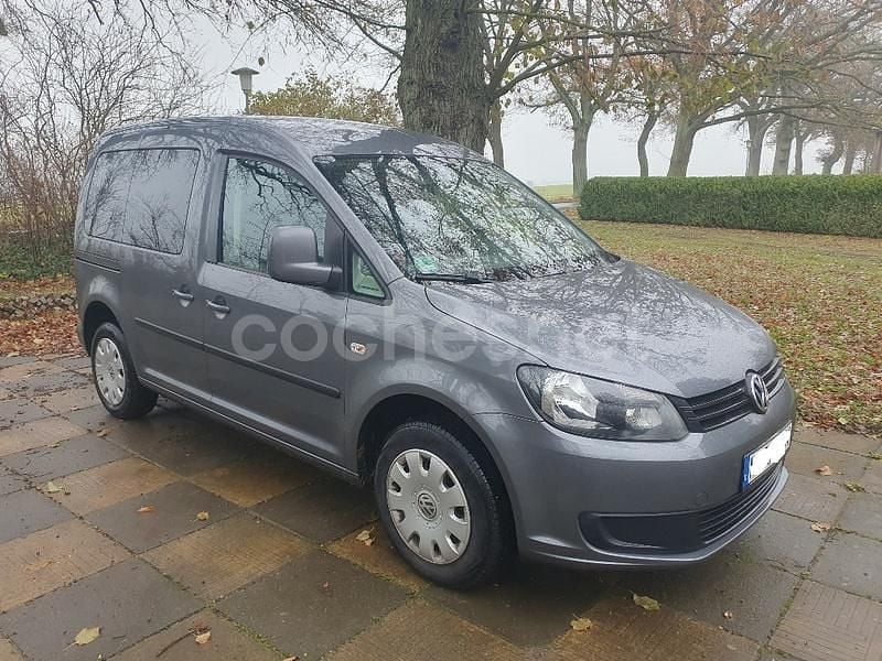 Gris / plata Usado 2013 VW Caddy Maxi Trendline Monovolumen | 14.900 € (Precio justo) - Imagen 1/4