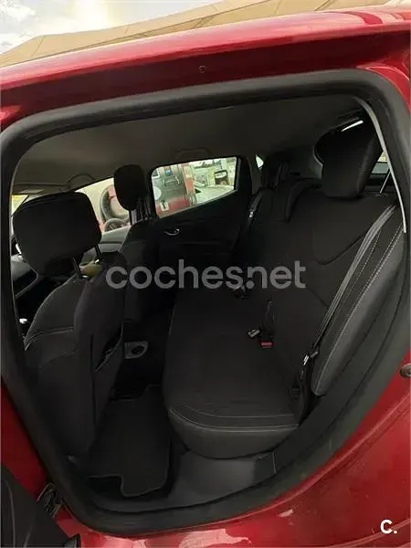 Usado Renault Clio IV LIMITED 90 CV (66 kW) 2018 Rojo Berlina