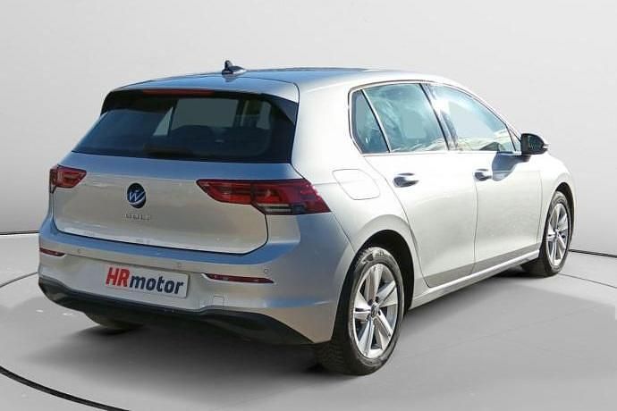 Usado VW Golf VIII Life 110 CV (80 kW) 2024