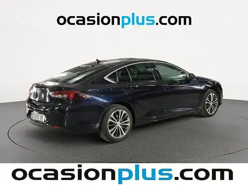 Usado Opel Insignia Innovation 165 CV (121 kW) 2019 Azul Berlina