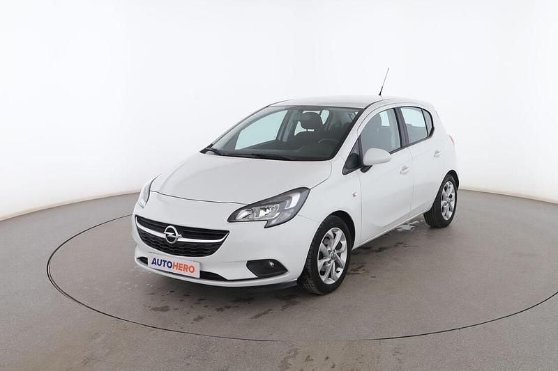 Blanco Usado 2015 Opel Corsa Selective Utilitario | 9399 € (Precio justo) - Imagen 1/3