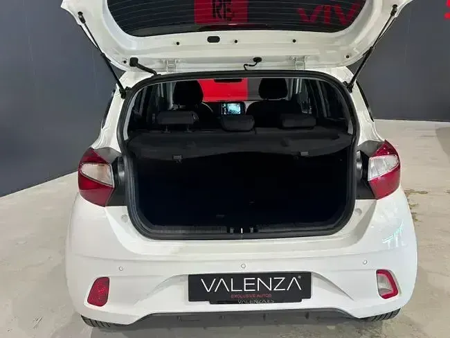 Usado Hyundai i10 67 CV (49 kW) 2025 Blanco Utilitario
