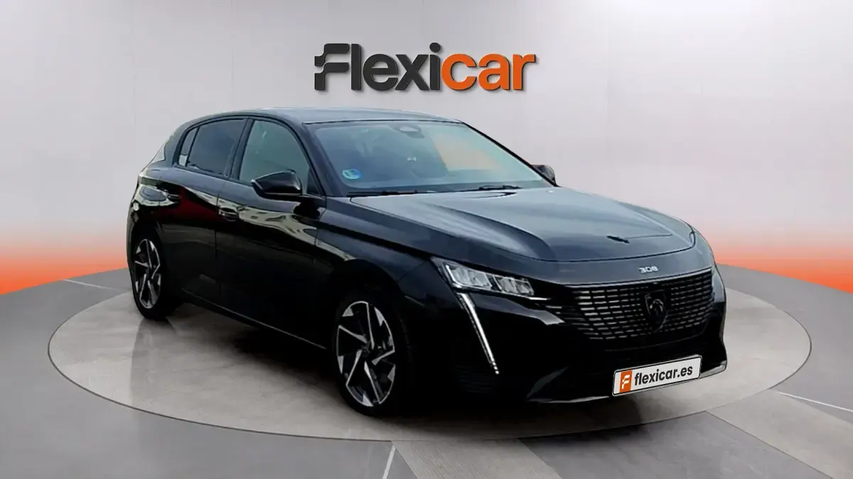 Usado Peugeot 308 Allure 136 CV (100 kW) 2025 Berlina