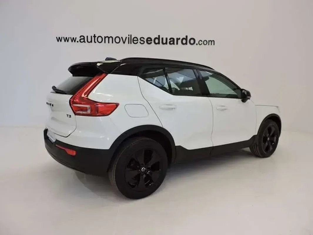 Brugt Volvo XC40 Momentum 163 HK (119 kW) 2021 Hvid SUV